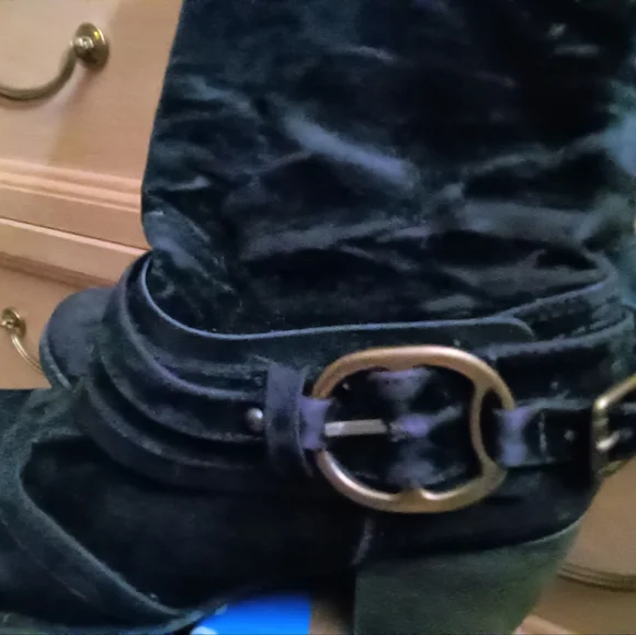 NEUAURA black velvet #vegan cowboyboots - Picture 4 of 5